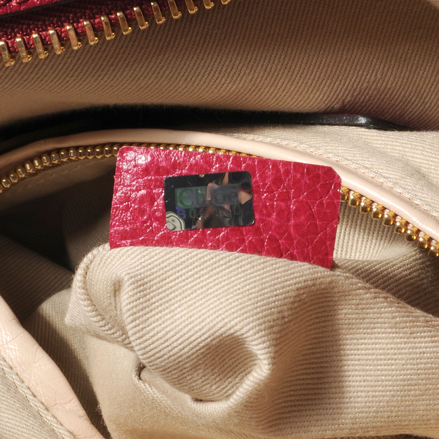 Calfskin Medium Paraty Cyclamen