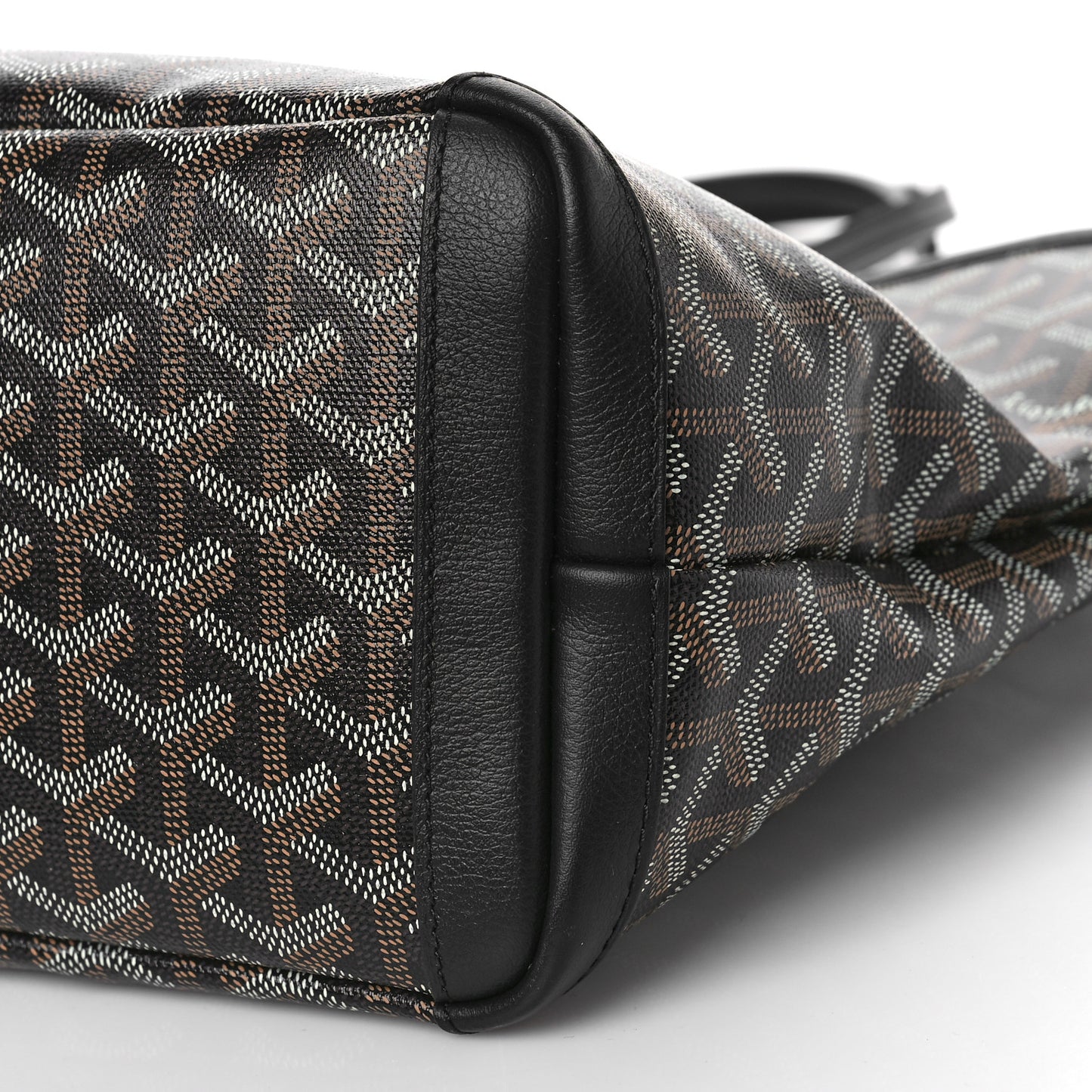 Goyardine Artois PM Black