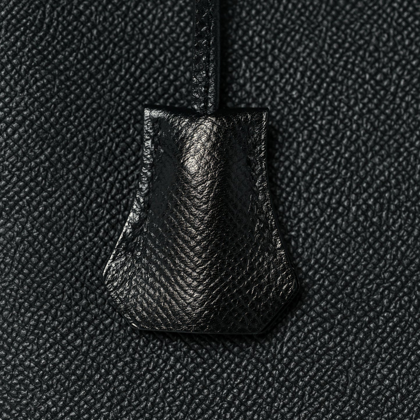 Epsom Kelly Sellier 28 Black