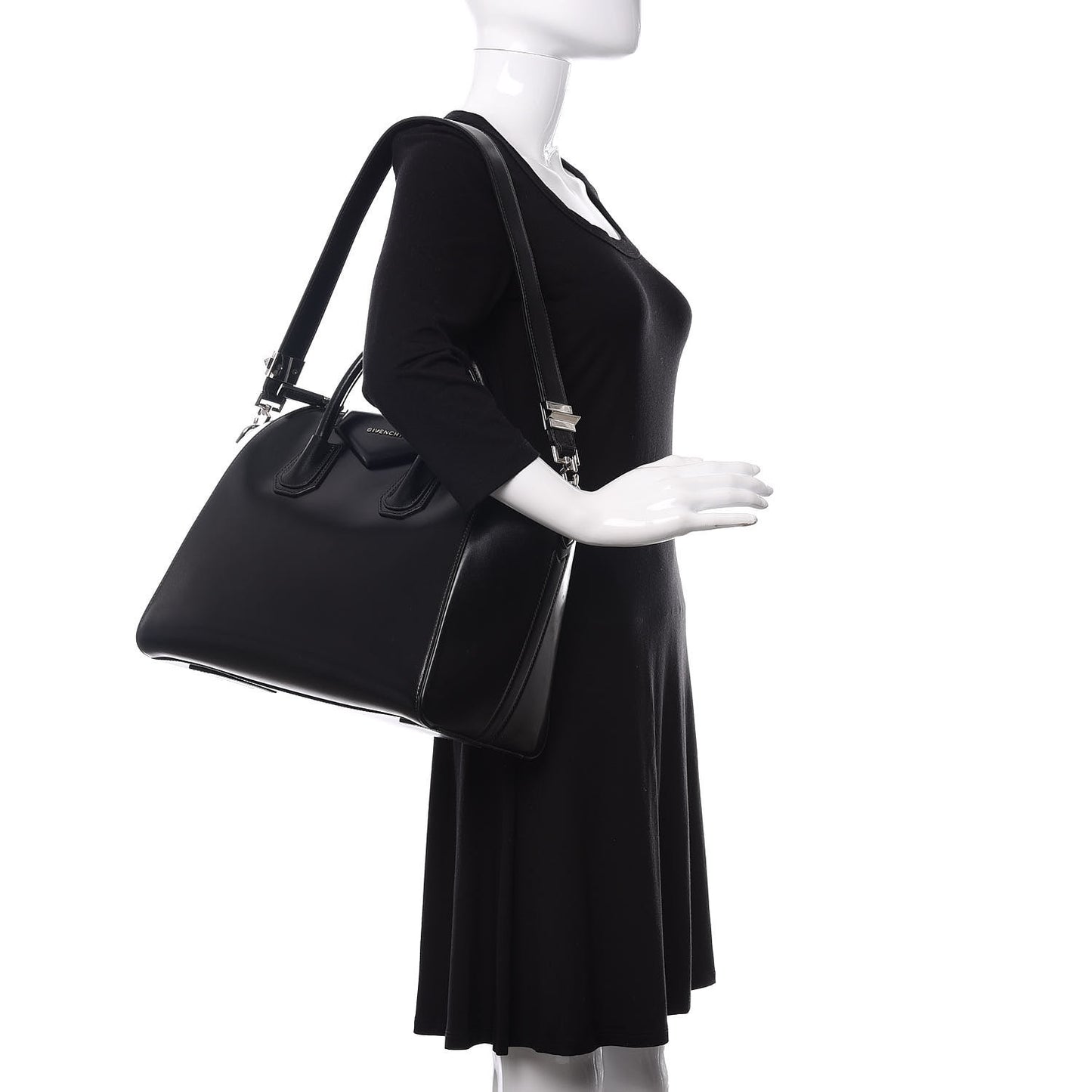 Shiny Lord Calfskin Medium Antigona Black