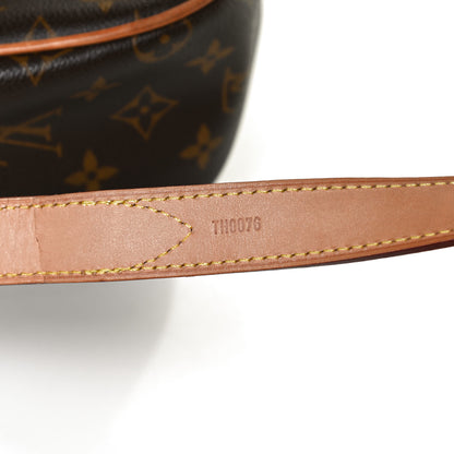 Louis Vuitton Monogram Hudson GM 6 of 15