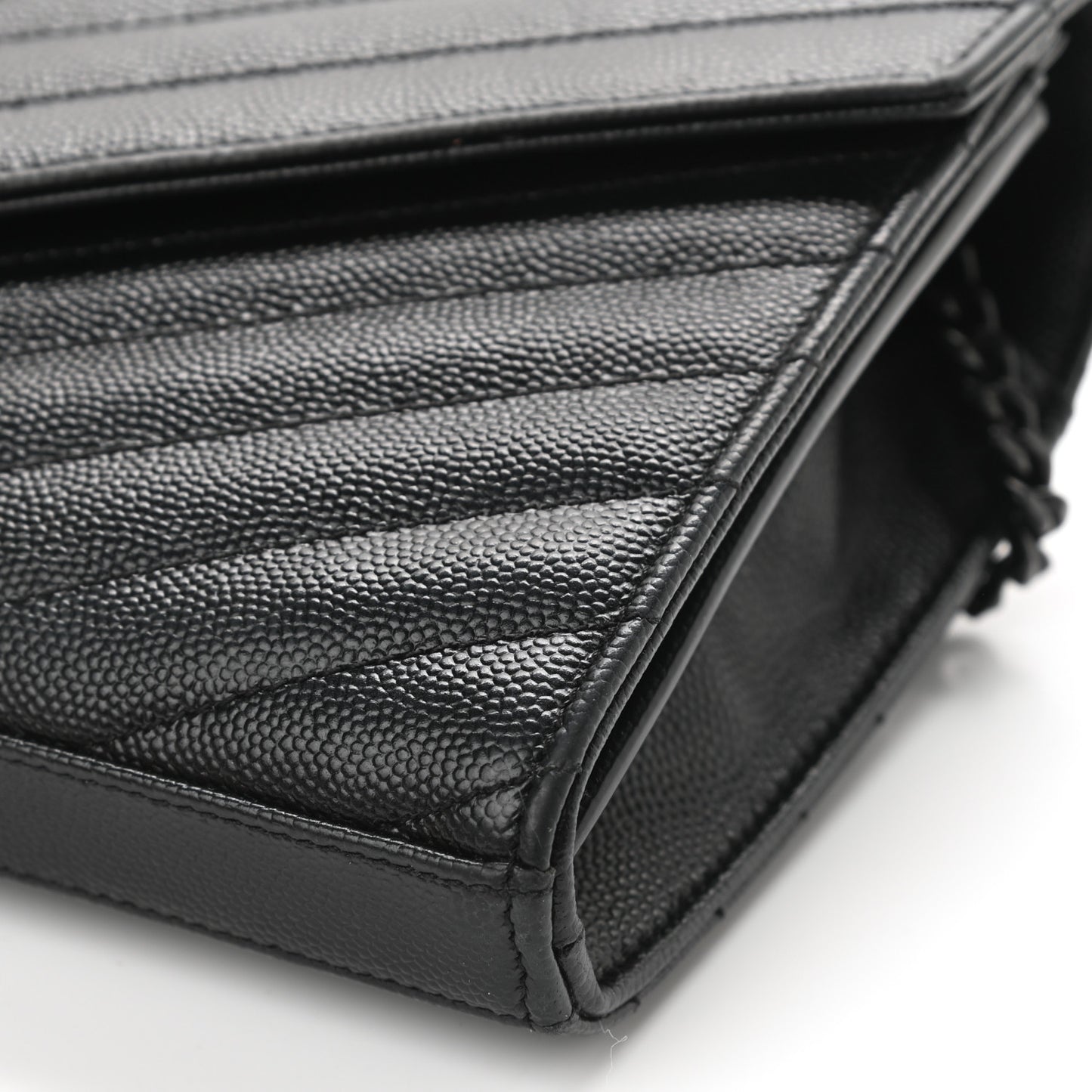Grain De Poudre Matelasse Chevron Monogram Chain Wallet Black