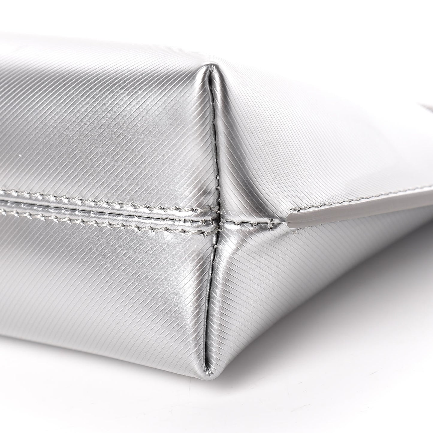 Metallic Trench Calfskin Medium Zip Lock Pouch Silver