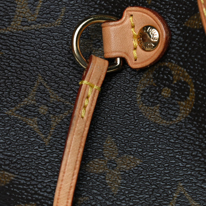Louis Vuitton Monogram Neverfull MM 17 of 19