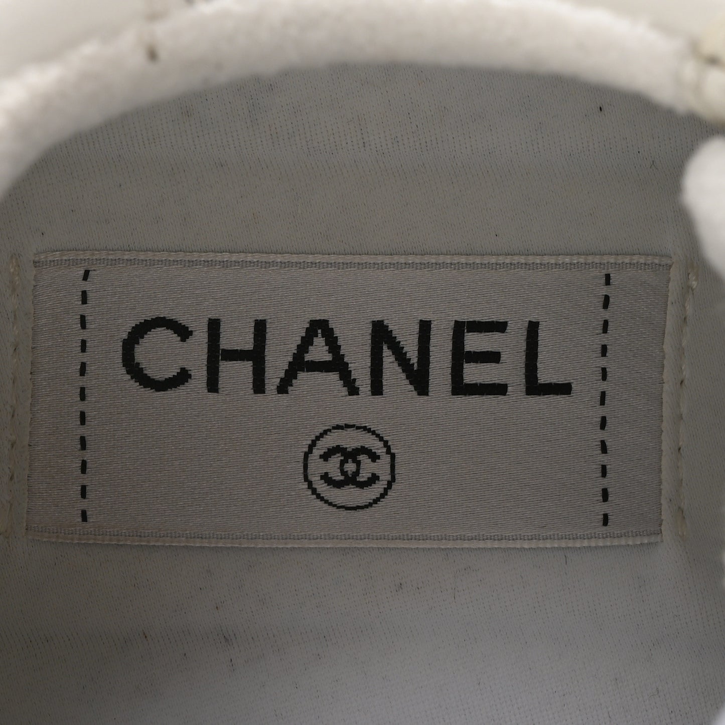 Grained Calfskin Fabric Womens Logo Sneakers 36.5 White
