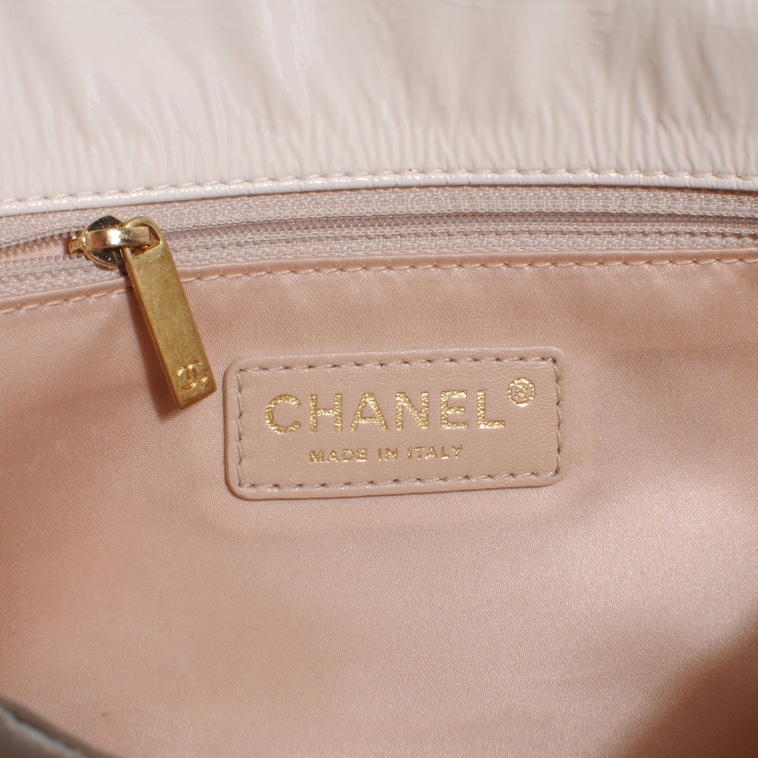 Chanel Vinyl Rock in Moscow Flap Ivory 6 of 9