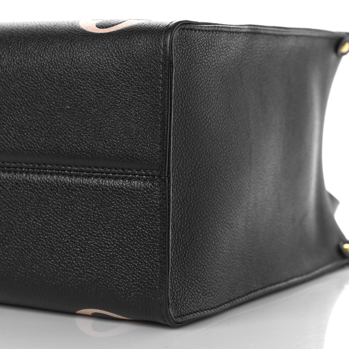 Empreinte Monogram Giant Onthego MM Black Beige