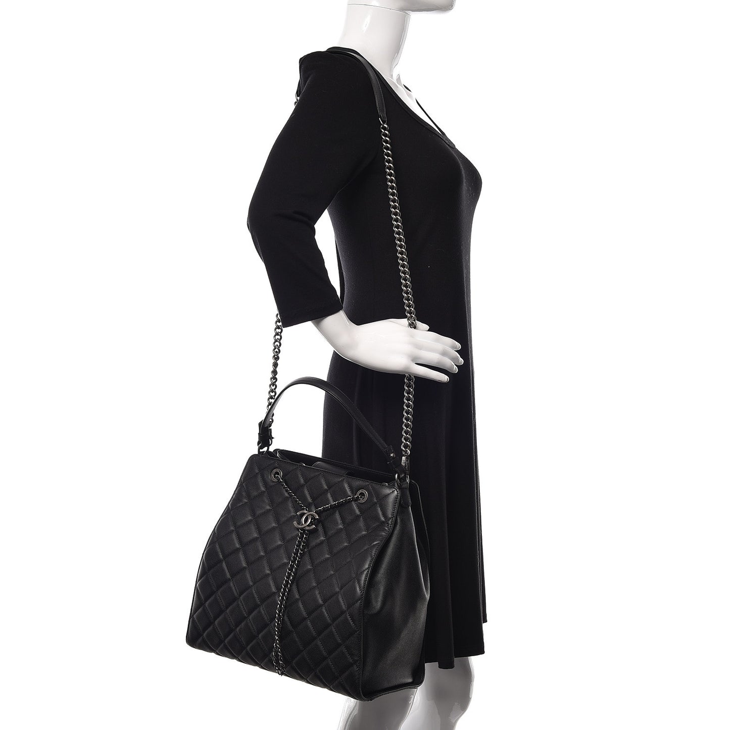Caviar Quilted Large CC Bucket Bag Black