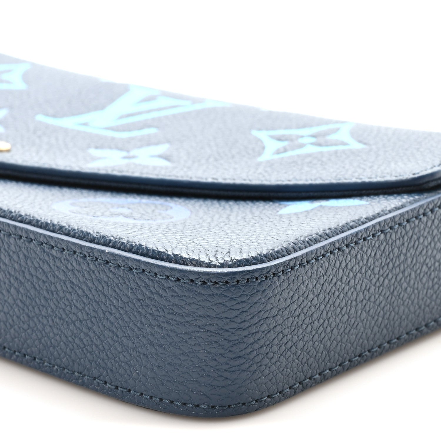 Louis Vuitton Empreinte Monogram Giant Felicie Pochette Chain Wallet Gradient Blue 11 of 11