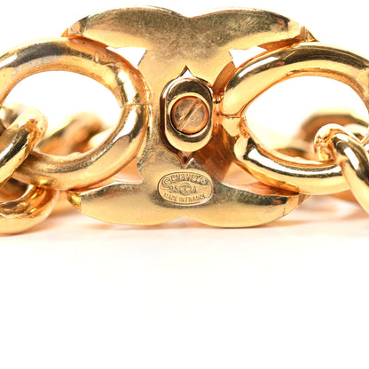 Chanel CC Turnlock Bracelet Gold 4 of 5