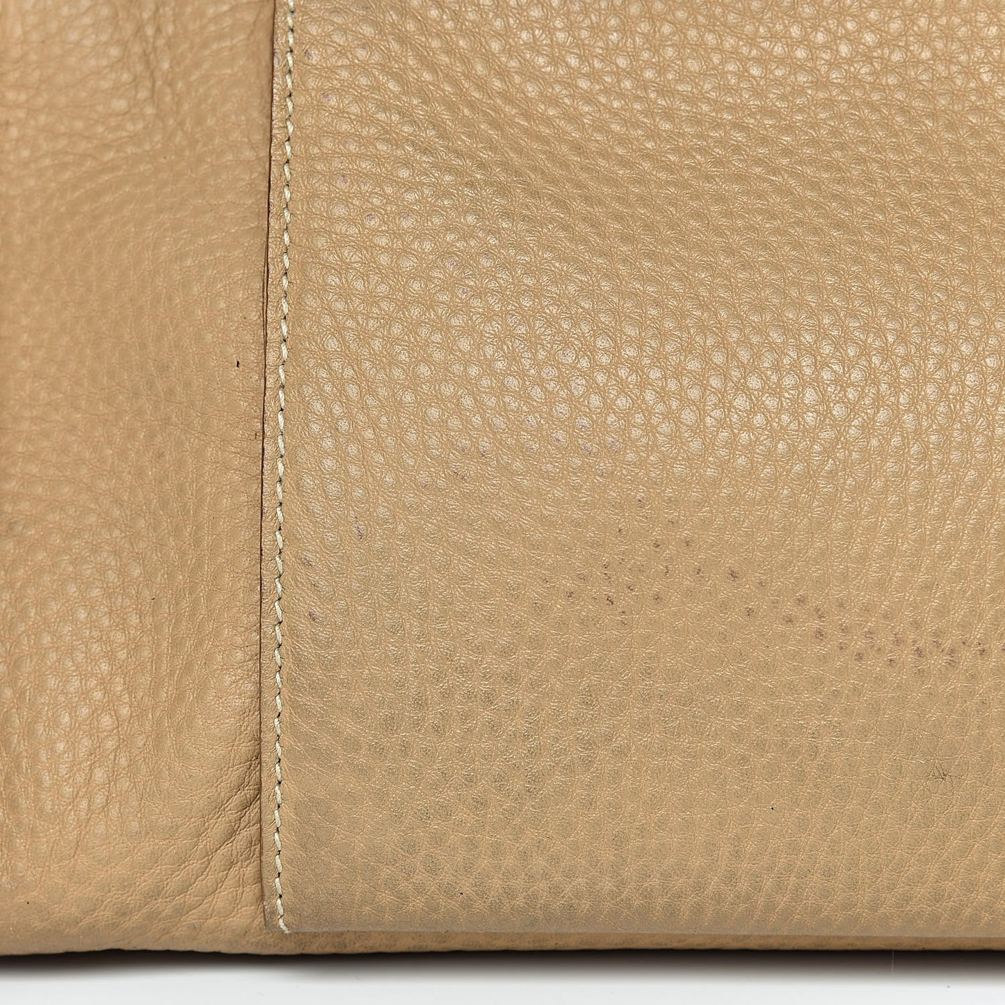 Vitello Daino Shopping Tote Sughero