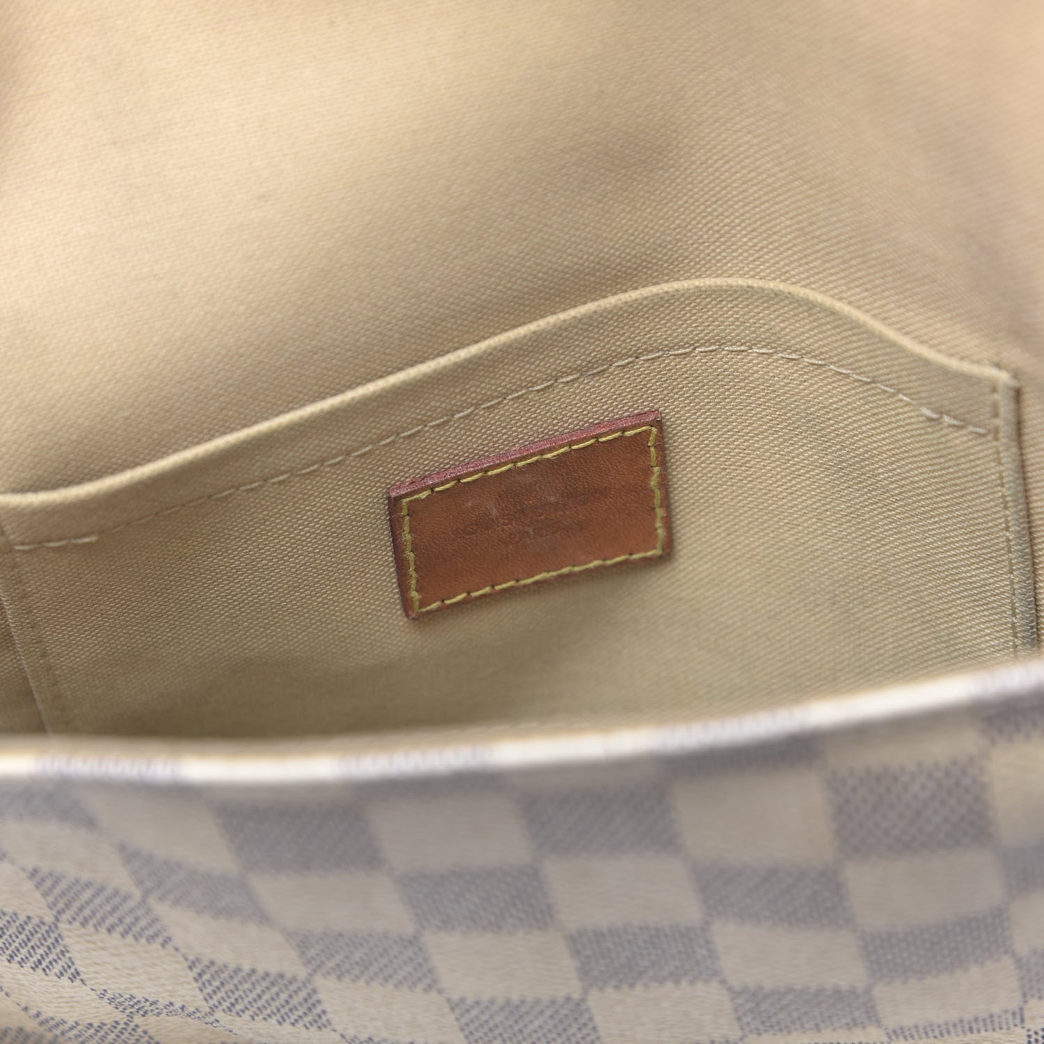 Louis Vuitton Damier Azur Favorite MM 8 of 18