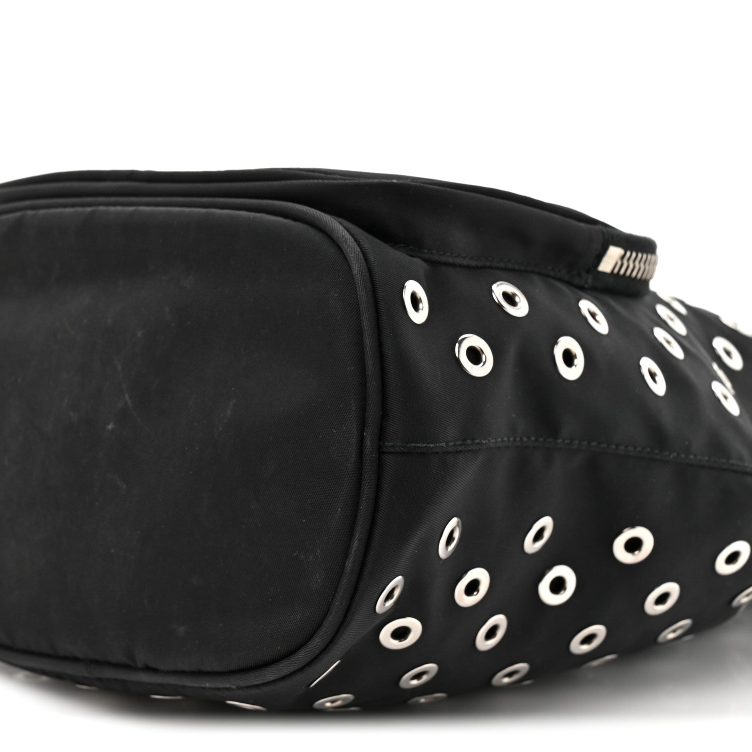 PRADA ガーメント Prada Tessuto Nylon Saffiano Grommets Mini Bucket Crossbody Bag
