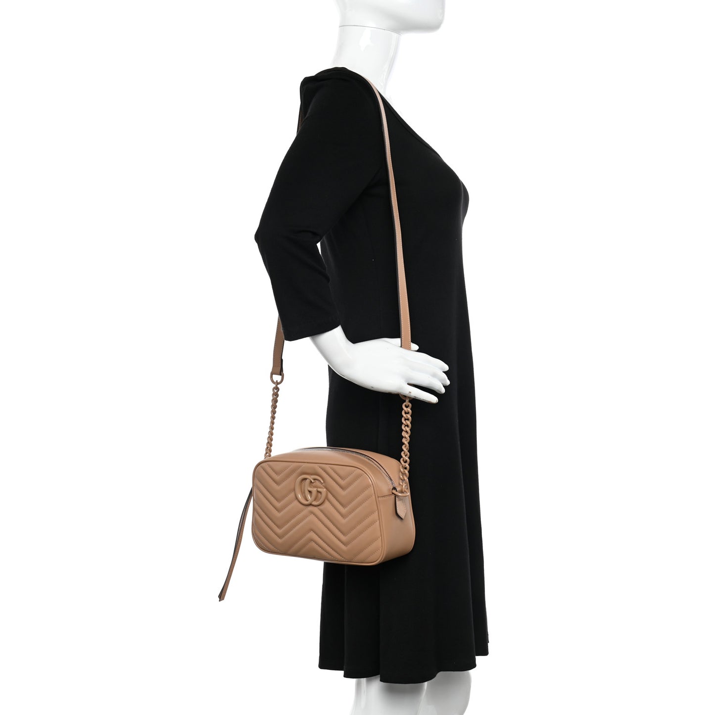 Calfskin Matelasse Monochrome Small GG Marmont Chain Shoulder Bag Camelia