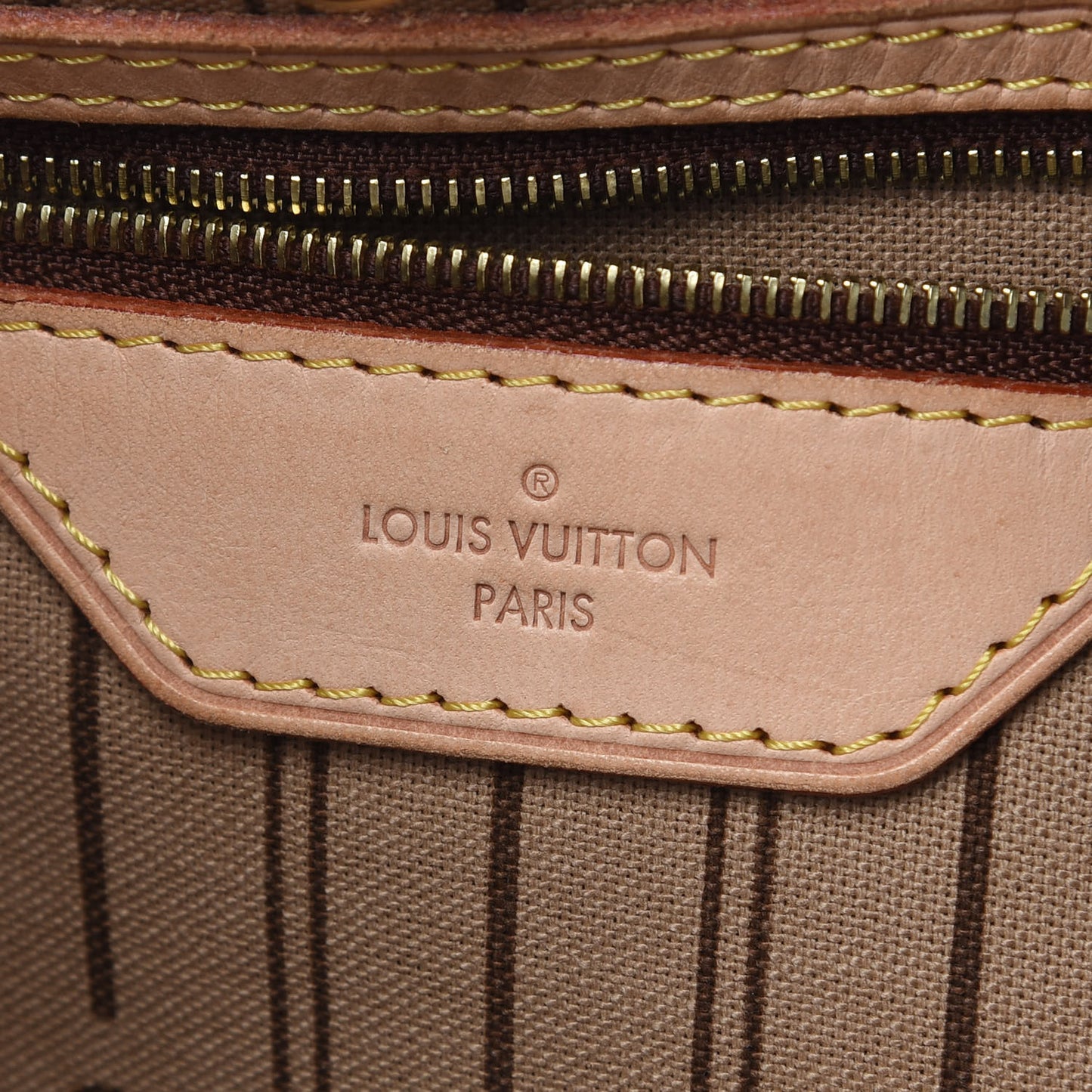 Monogram Delightful MM