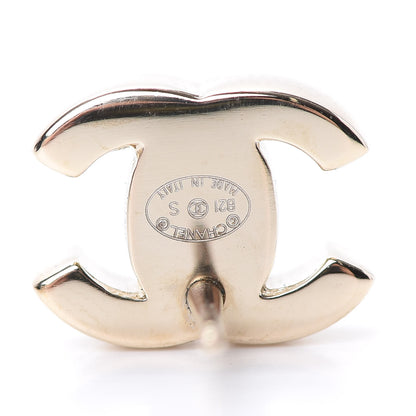 Chanel Metal CC Turnlock Earrings Gold 4 of 5