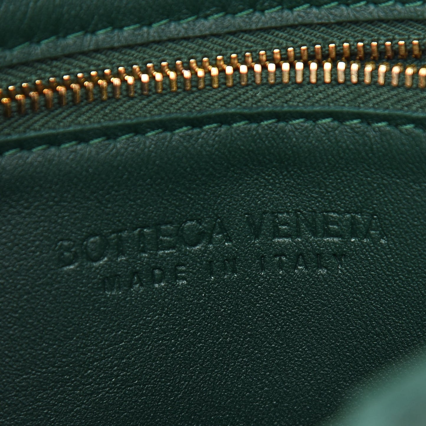 Lambskin Maxi Intrecciato Cassette Crossbody Bag Raintree Green