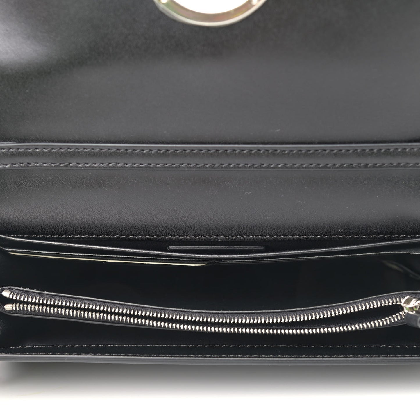 Vitello Liberty Pearl F is Fendi Wallet On Chain Black