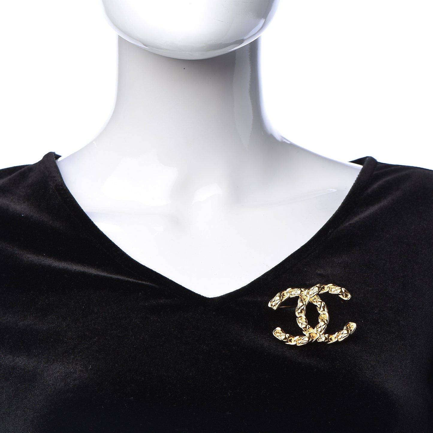 Metal CC Brooch Gold