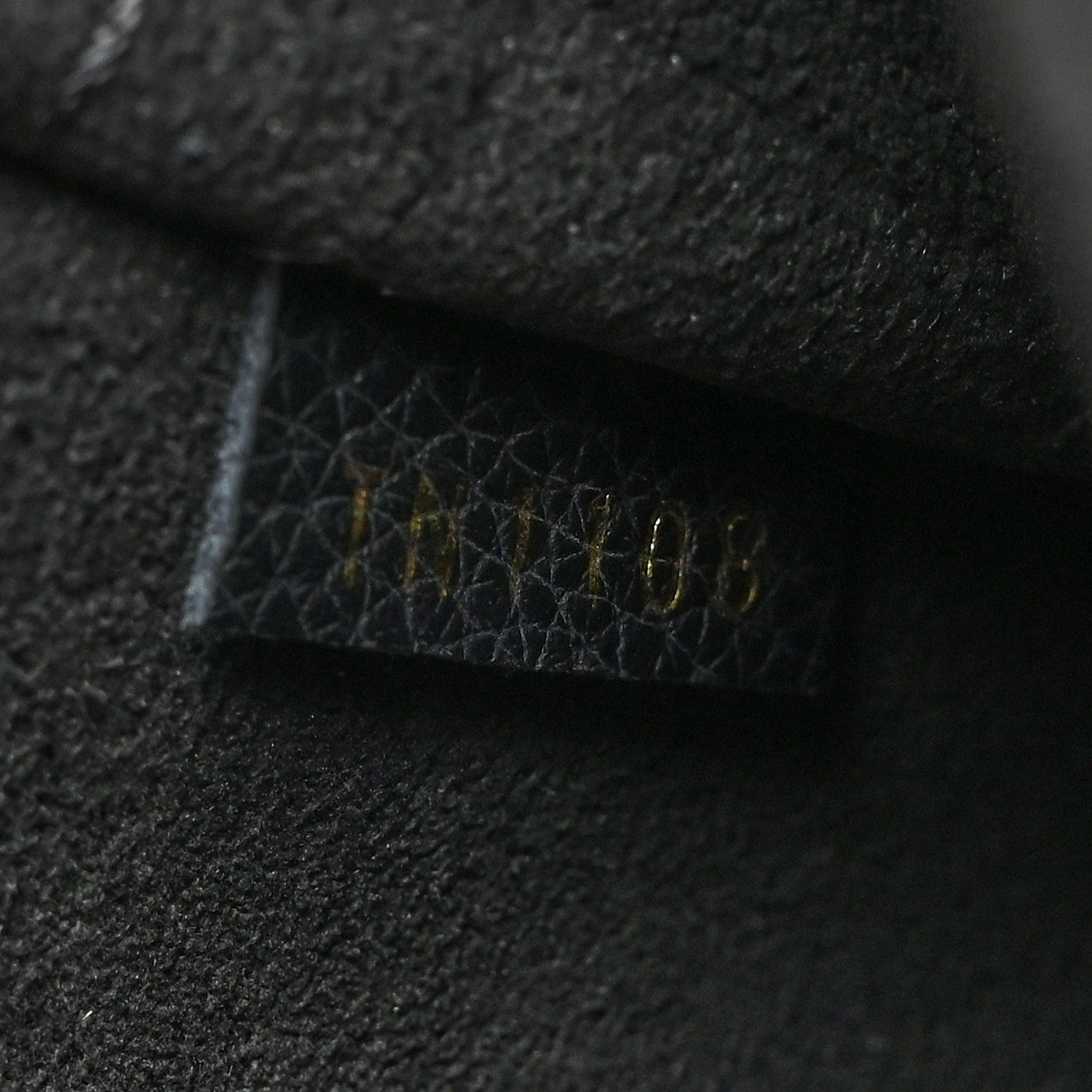 Louis Vuitton Monogram Daily Pouch Black 7 of 7