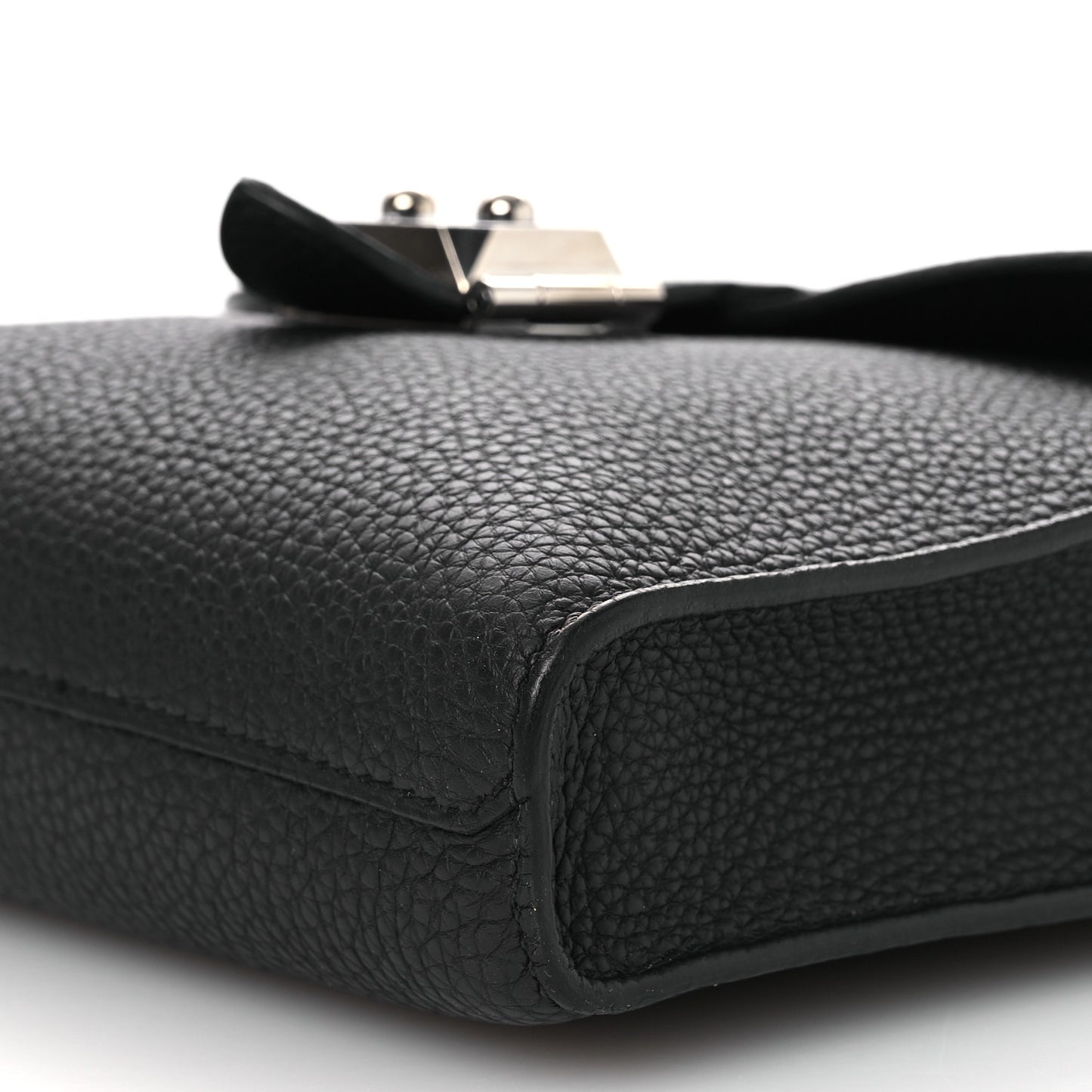 Togo Laque Sac A Depeches 21 Messenger Bag Black Bleu France