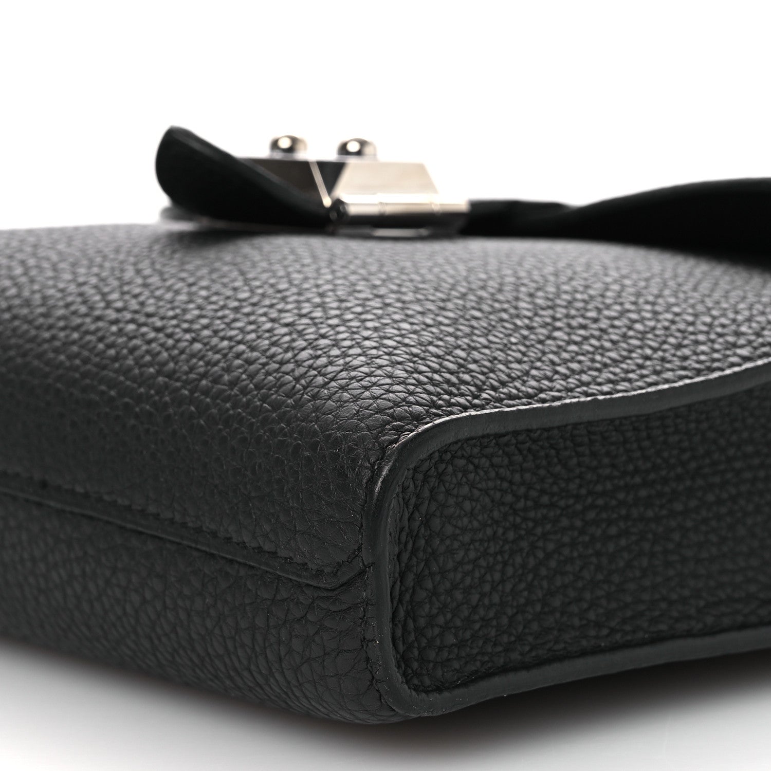 Hermes Togo Laque Sac A Depeches 21 Messenger Bag Black Bleu France 10 of 13