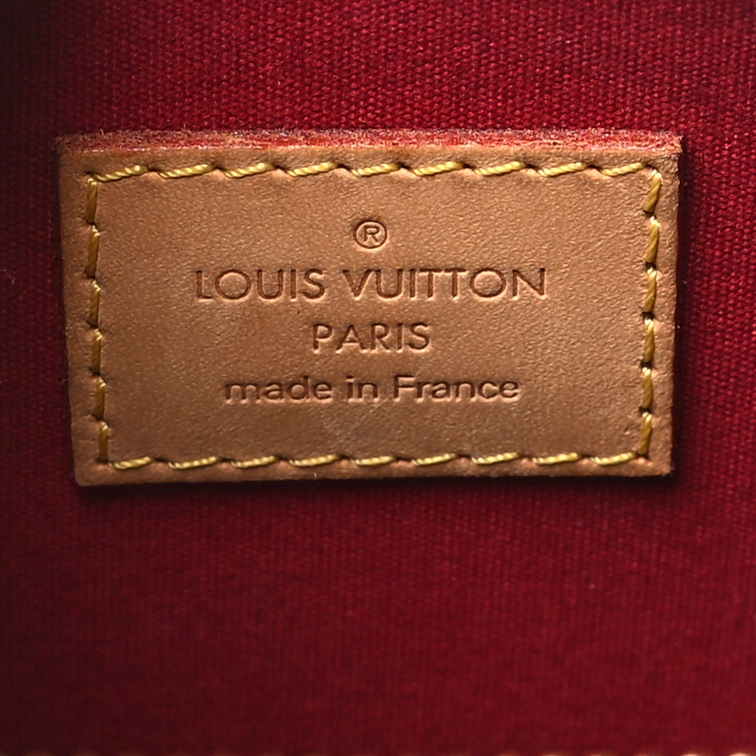 Louis Vuitton Vernis Alma GM Pomme D'Amour 6 of 9