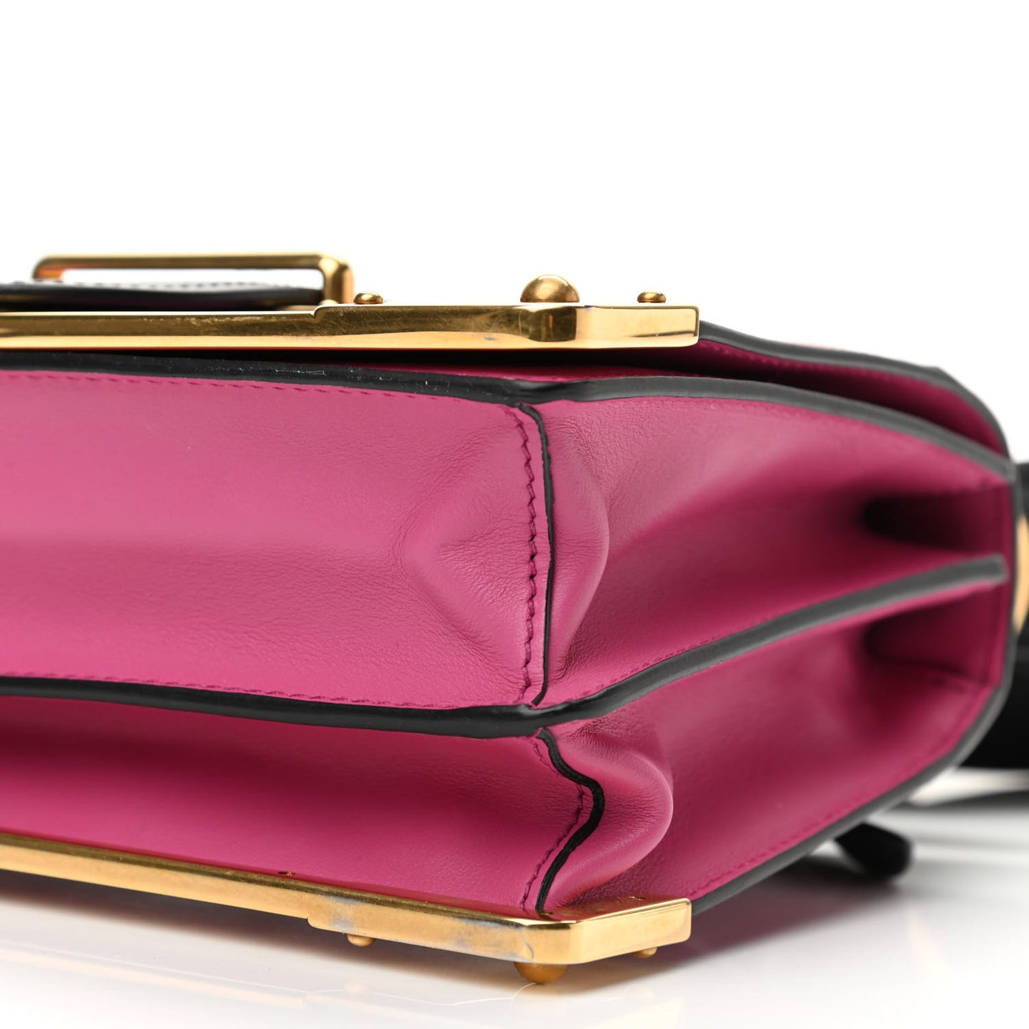 City Calf Saffiano Cahier Bag Fuxia Black