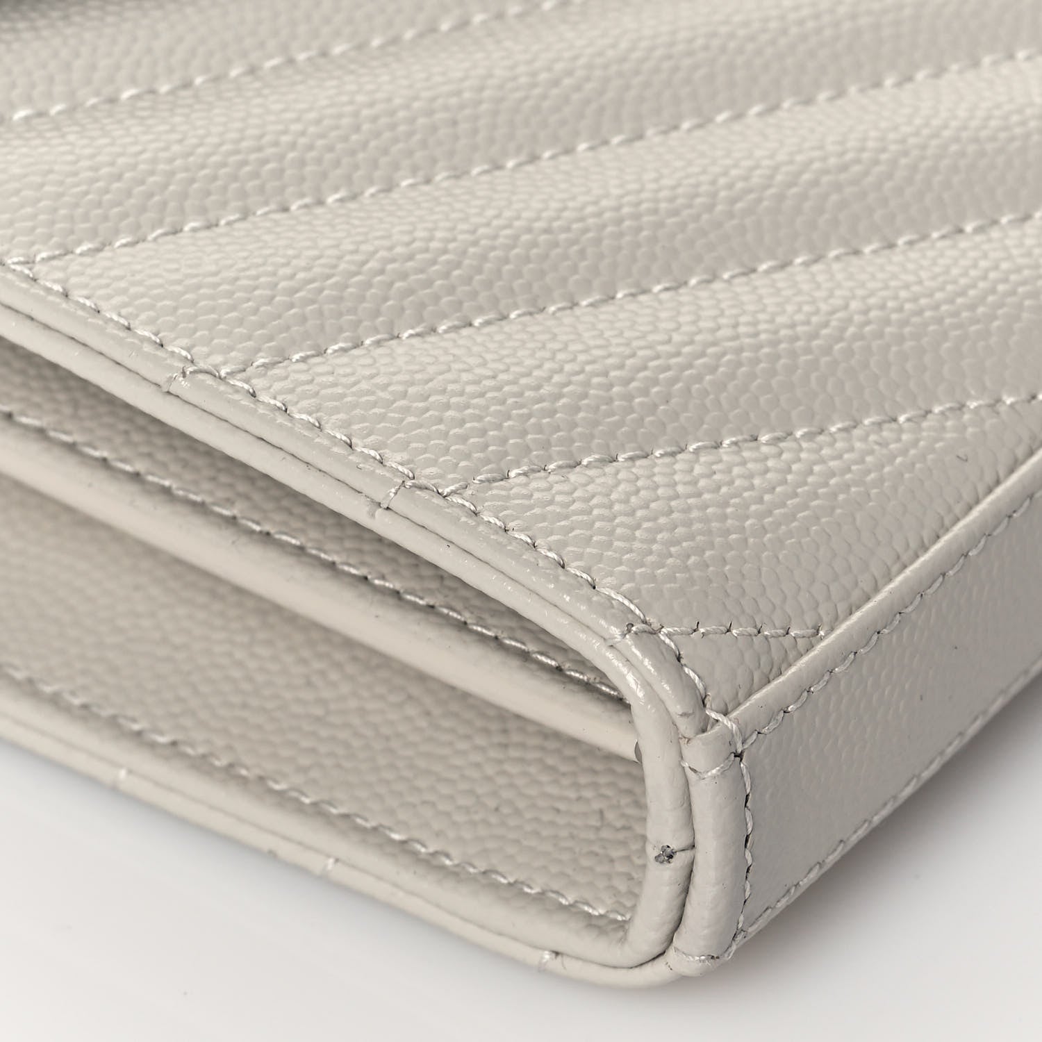 Saint Laurent Grain De Poudre Matelasse Chevron Monogram Chain Wallet Crema Soft 7 of 12