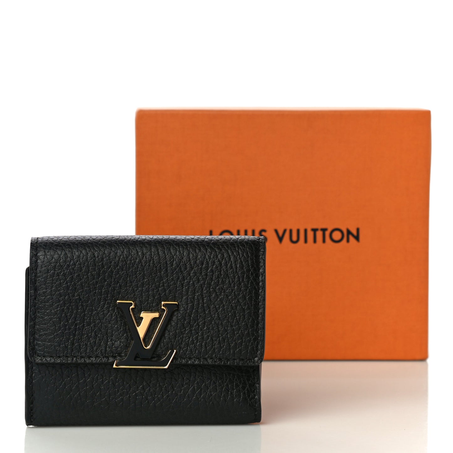 Taurillon Capucines XS Wallet Black