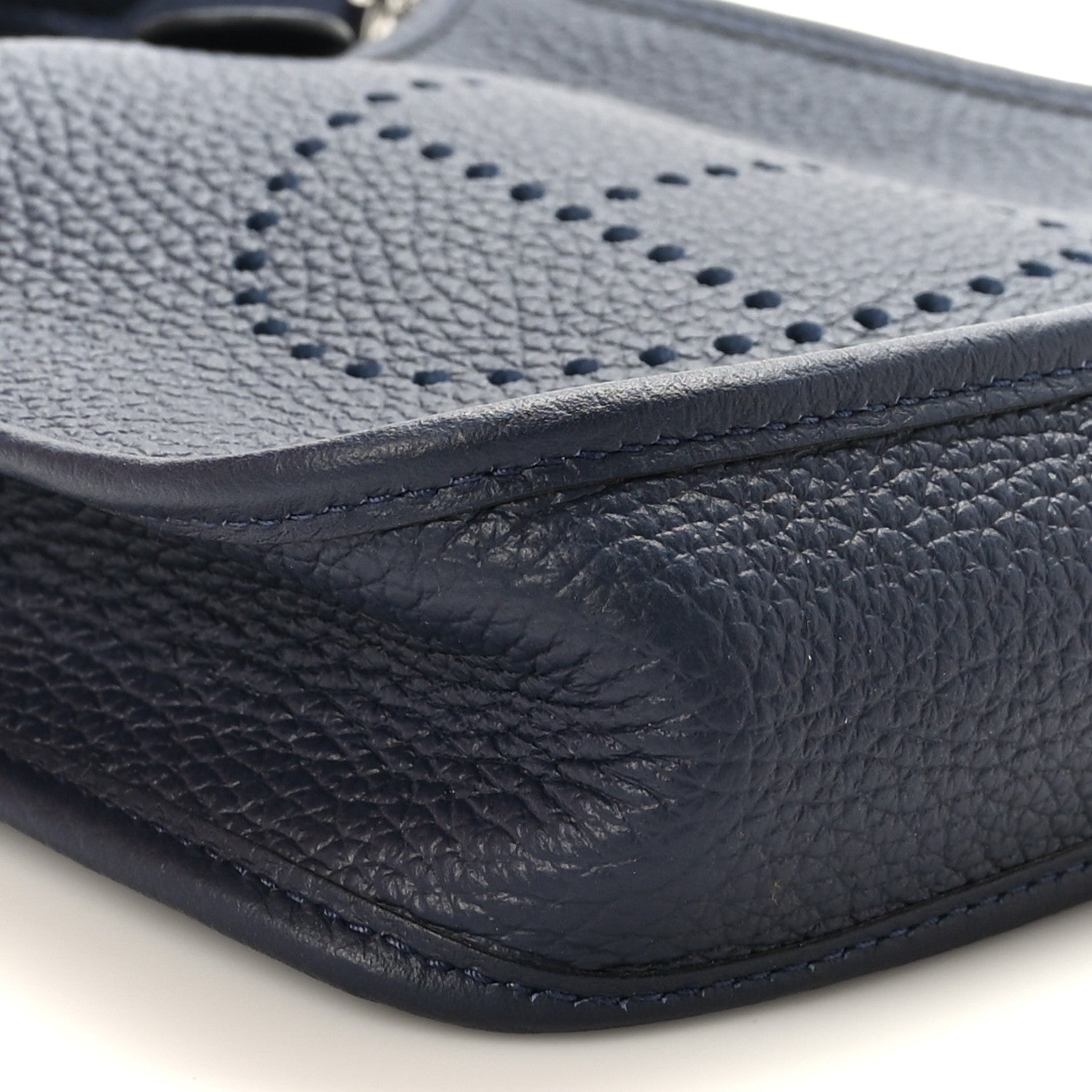 Hermes Taurillon Clemence Evelyne TPM Bleu Nuit 7 of 9