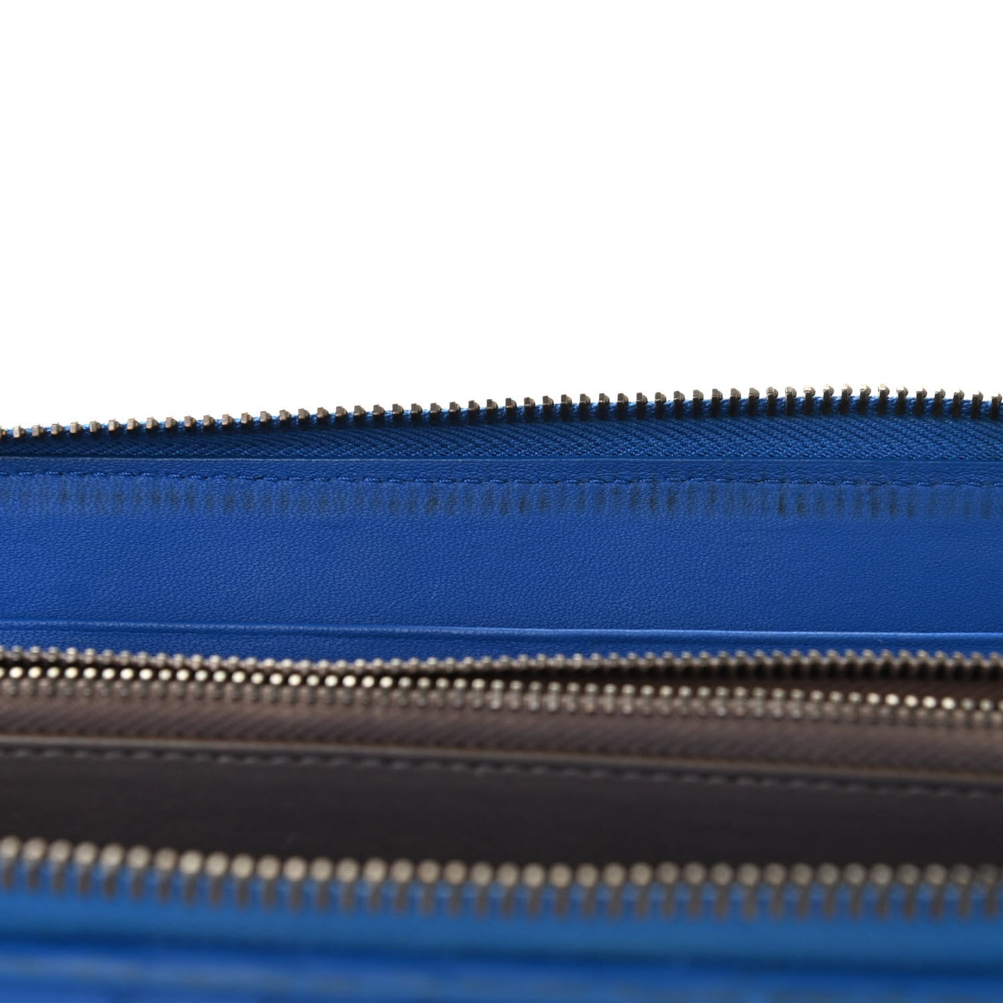 Nappa Intrecciato Zip Around Wallet Electrique