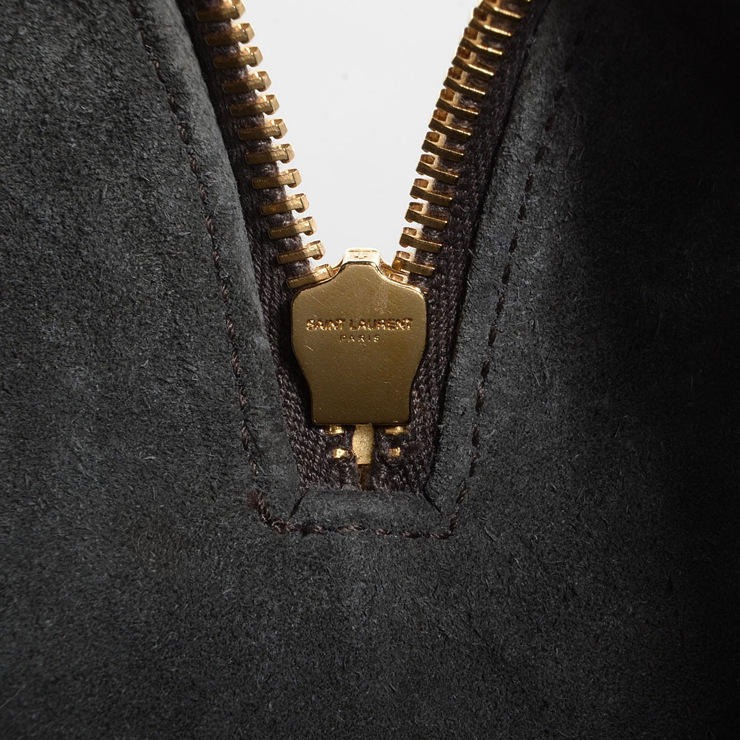 Calfskin Classic Duffle 6 Earth