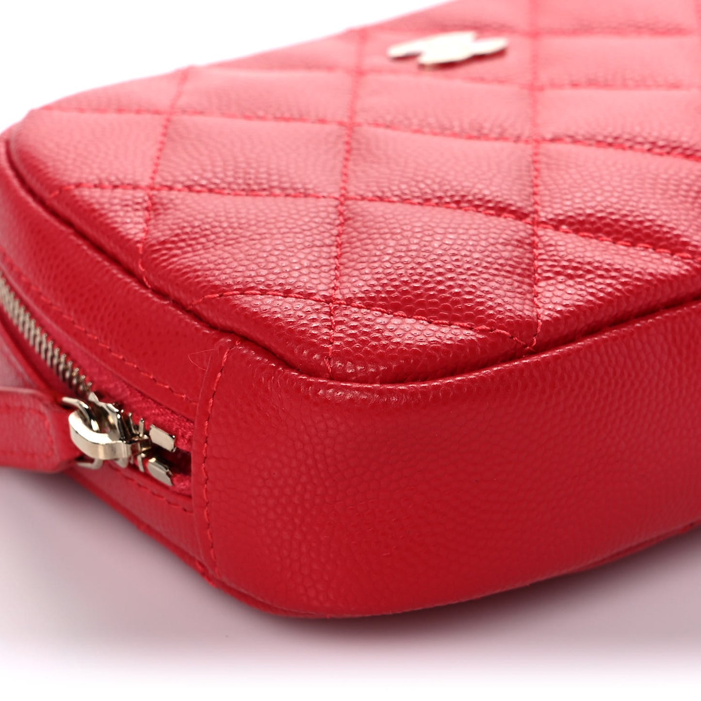 Caviar Quilted Small Curvy Pouch Cosmetic Case Red