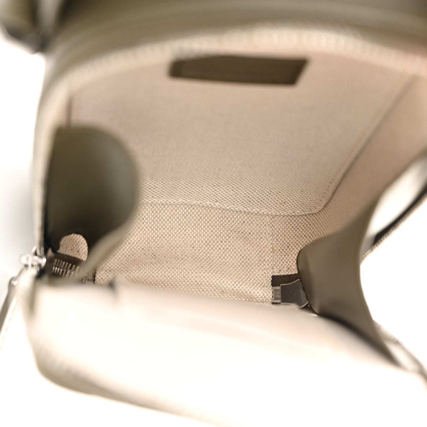 Nappa Intrecciato Getaway Phone Pouch Cypress