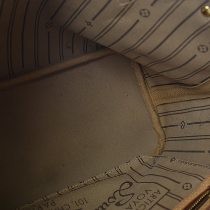 Louis Vuitton Monogram Neverfull PM 9 of 19