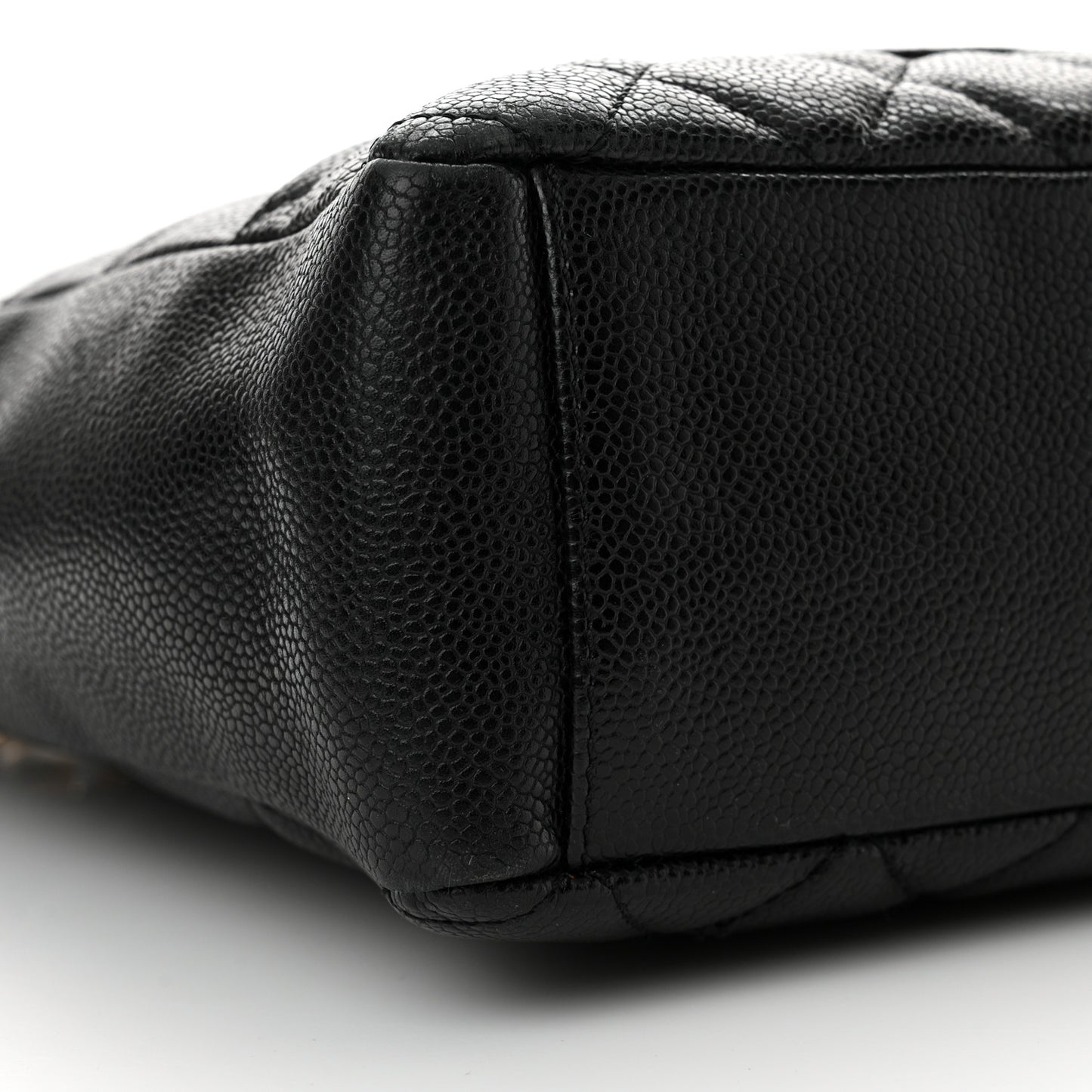 Caviar Quilted Petit Shopping Tote PST Black