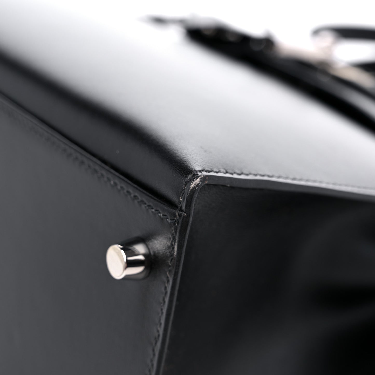 Box Kelly Sellier 32 Black