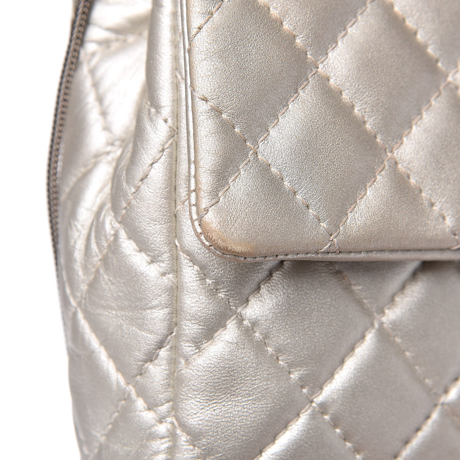 Chanel Metallic Calfskin Quilted 2.55 Reissue Clutch Silver 16 of 25