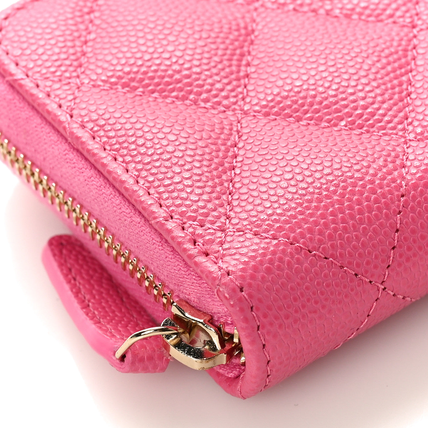 Caviar Quilted Zip Coin Purse Pink