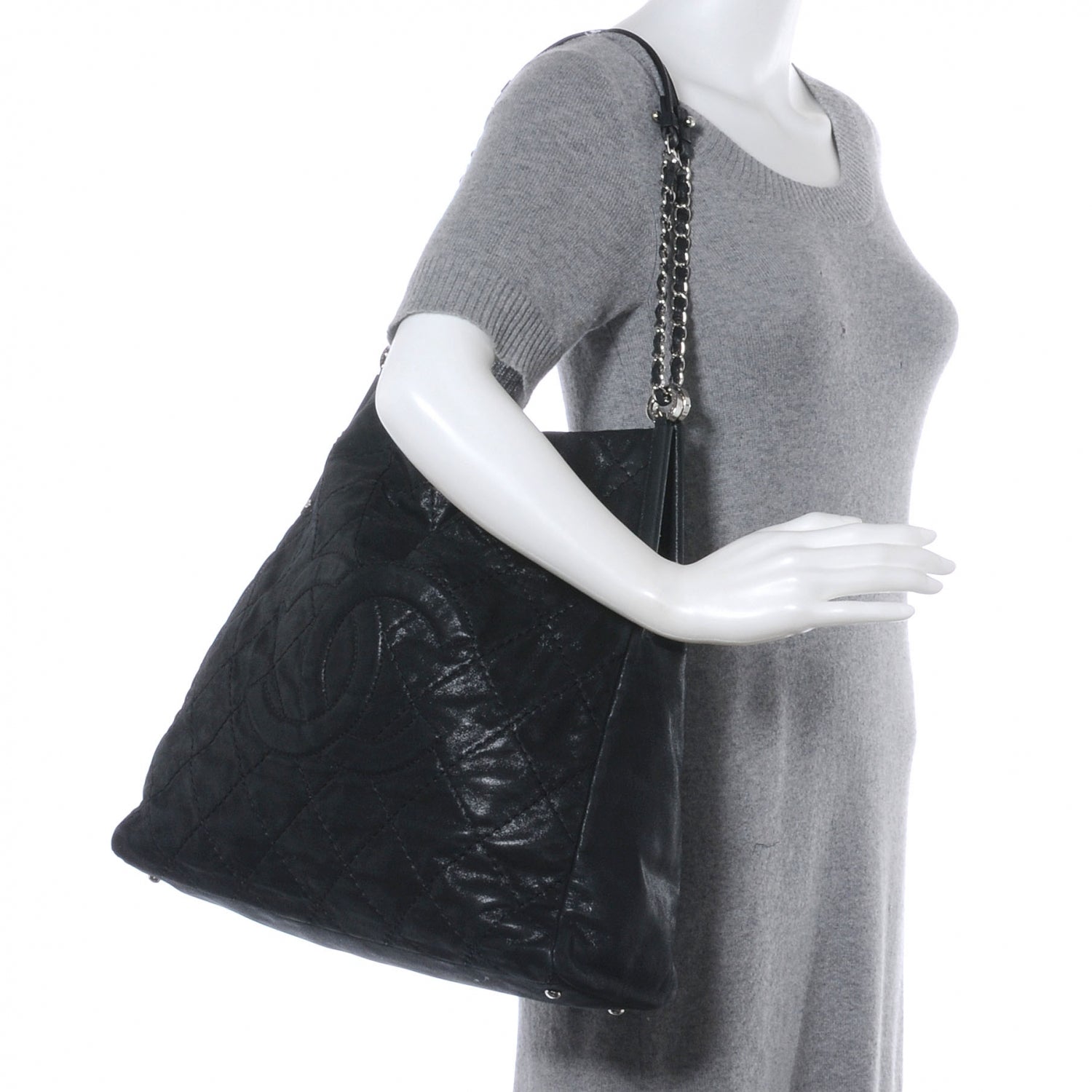 Chanel Iridescent Calfskin Large Sea Hit North South Tote Black 2 of 8