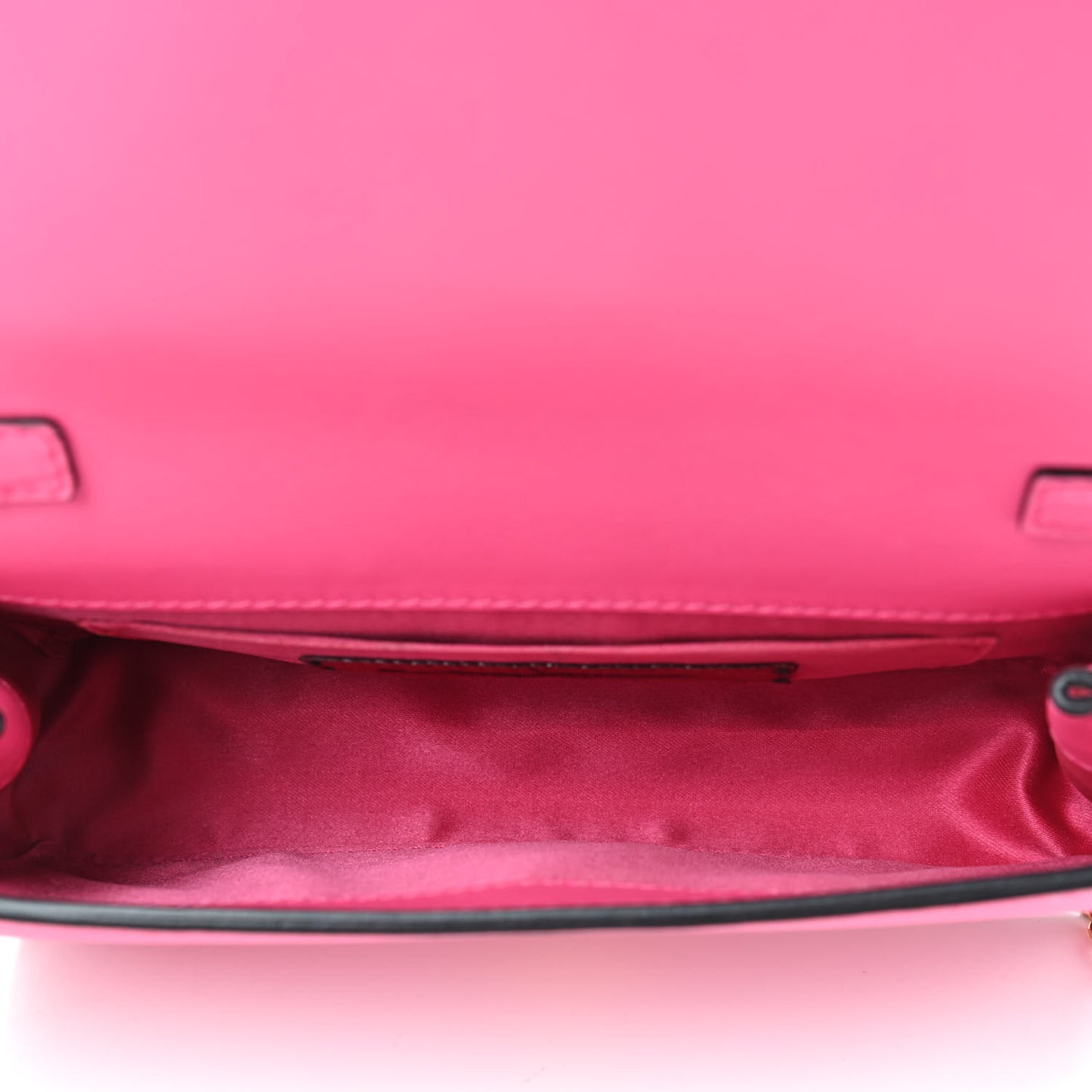 Vitello Chain Shoulder Bag Pink