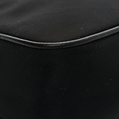 Prada Nylon Re-Edition 2005 Shoulder Bag Black 11 of 12