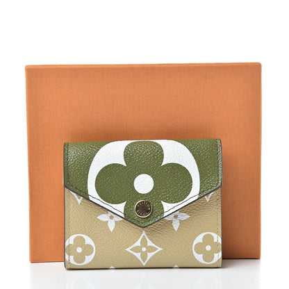 Louis Vuitton Monogram Giant Zoe Wallet Kaki 8 of 8