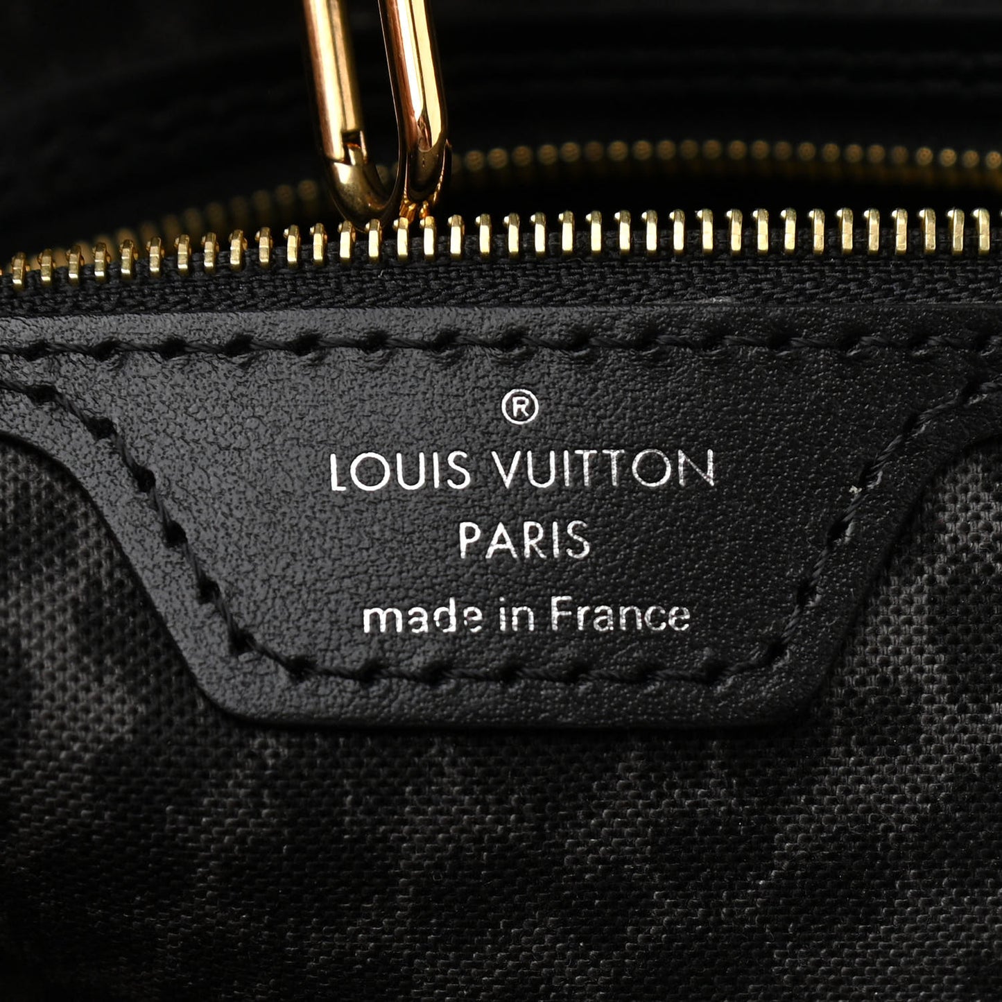 Monogram Giant Wild At Heart Neverfull MM Black