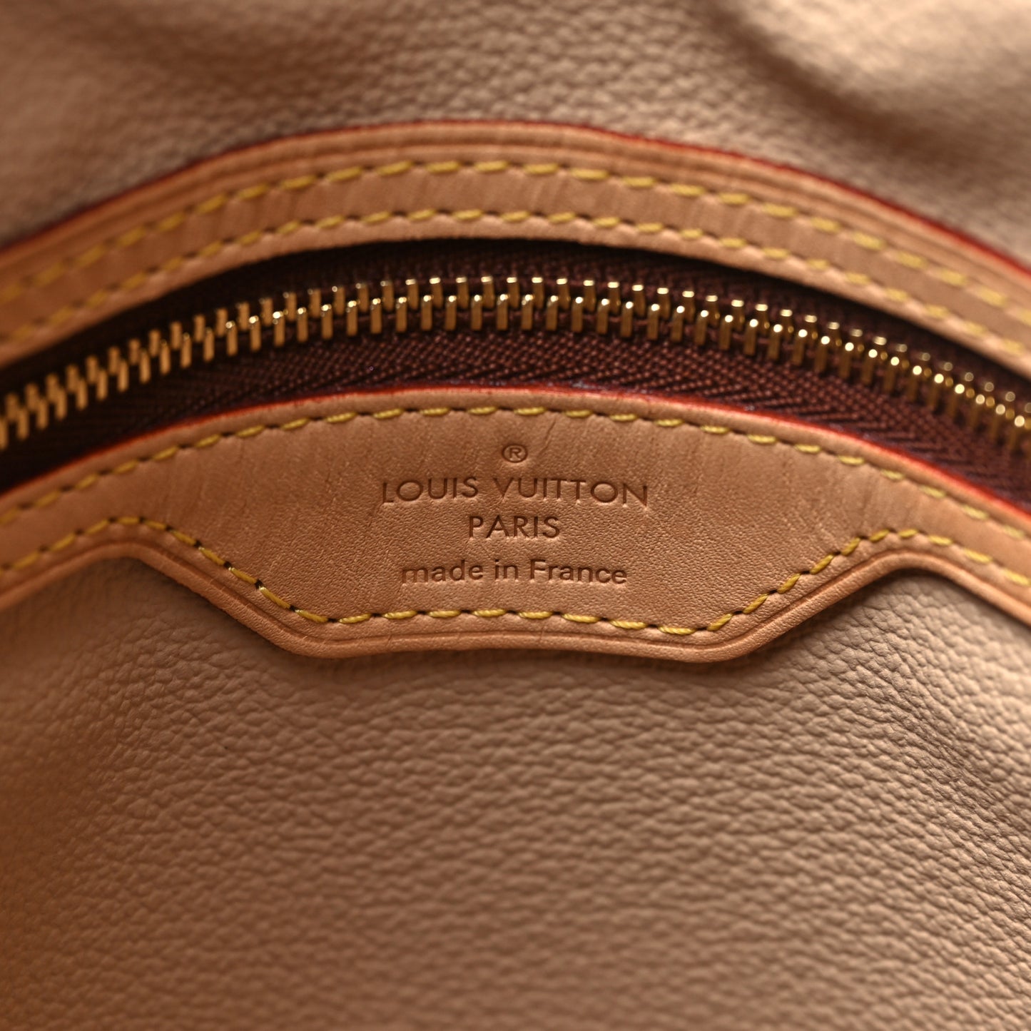 Monogram Bucket 27