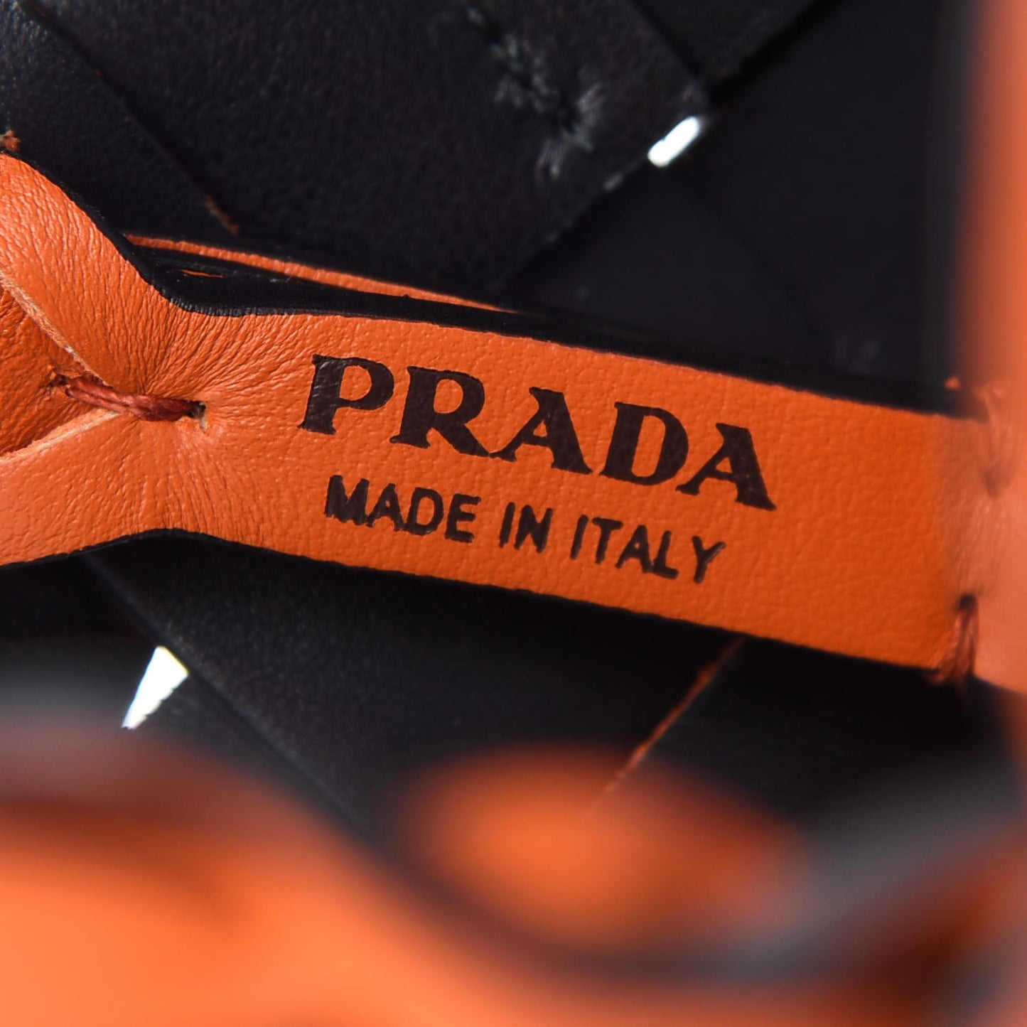 Vitello Intreccio Tote Bag Papaya Black