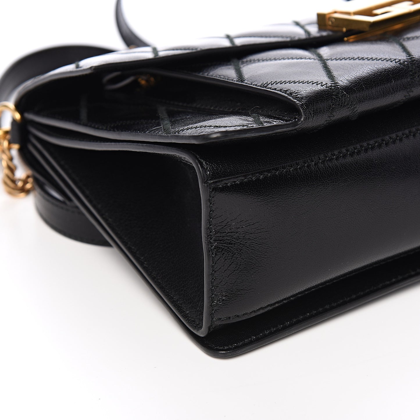 Goatskin Quilted Medium GV3 Shoulder Bag Black