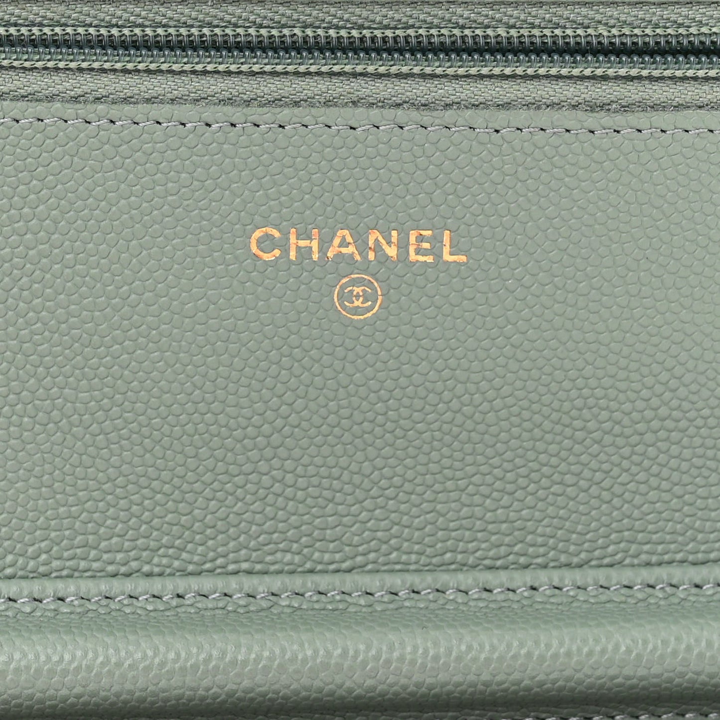 Caviar Quilted Wallet On Chain WOC Grey
