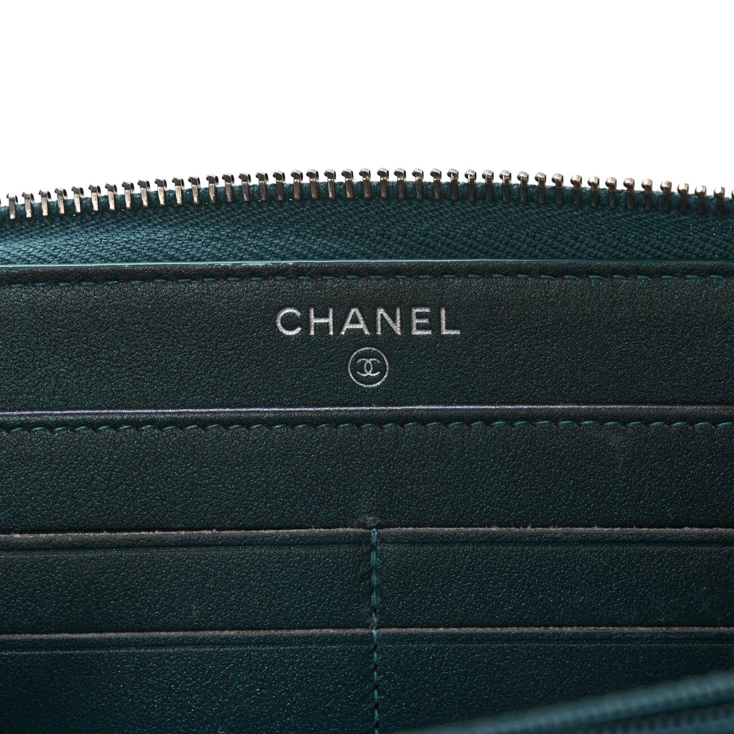 Iridescent Caviar Quilted Medium Filigree Zip Around Wallet Dark Turquoise
